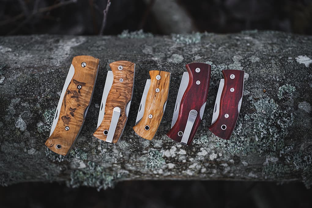 Helle Folding Knives Closed